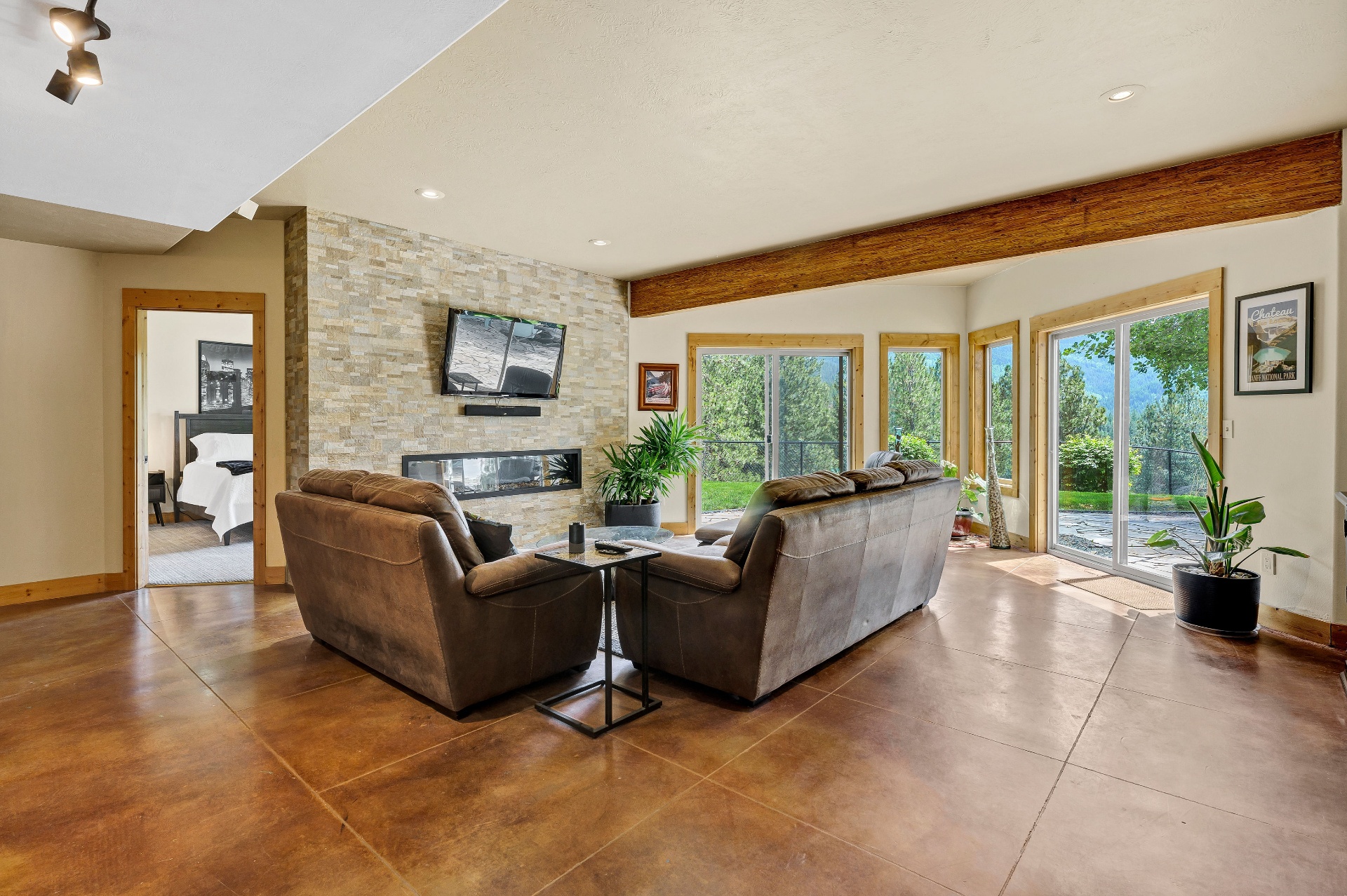 Spokane real estate interior photography by Valid Media